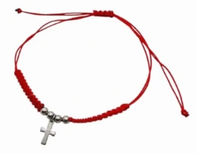 Pulsera tobillera de hilo rojo con dije de acero cruz
